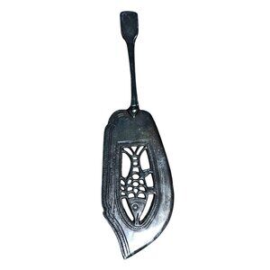 Silver Plated Spatula Fish Server Pierced 11 inches Flatware